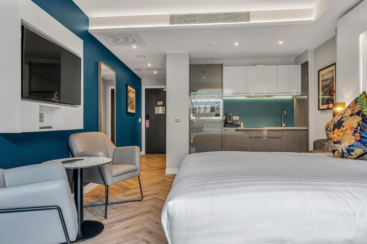 Roomzzz 爱丁堡 外观 照片