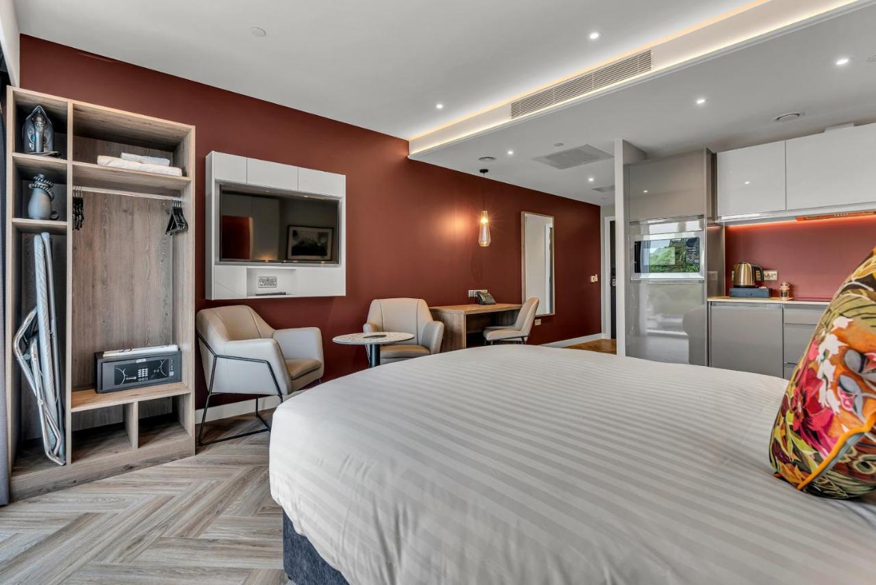 Roomzzz 爱丁堡 外观 照片
