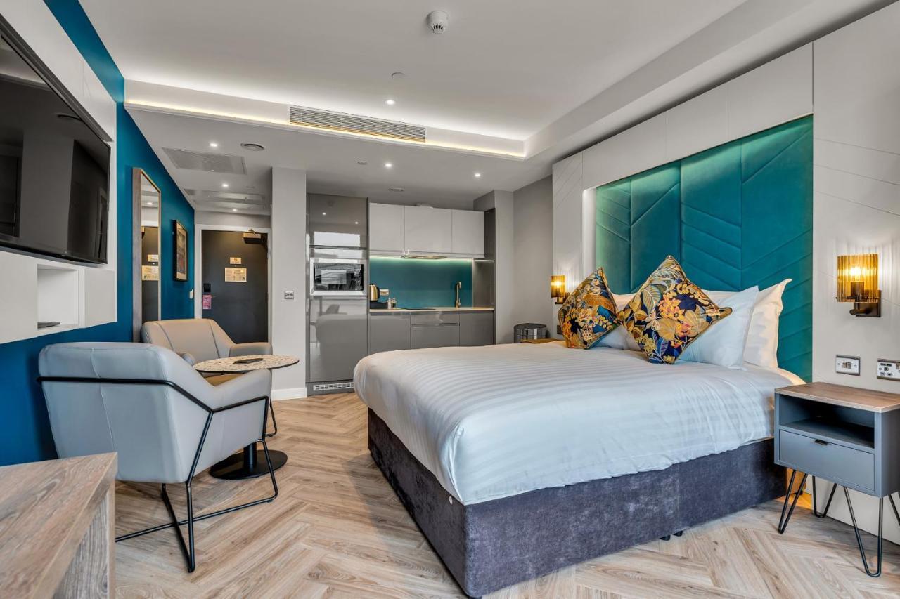 Roomzzz 爱丁堡 外观 照片